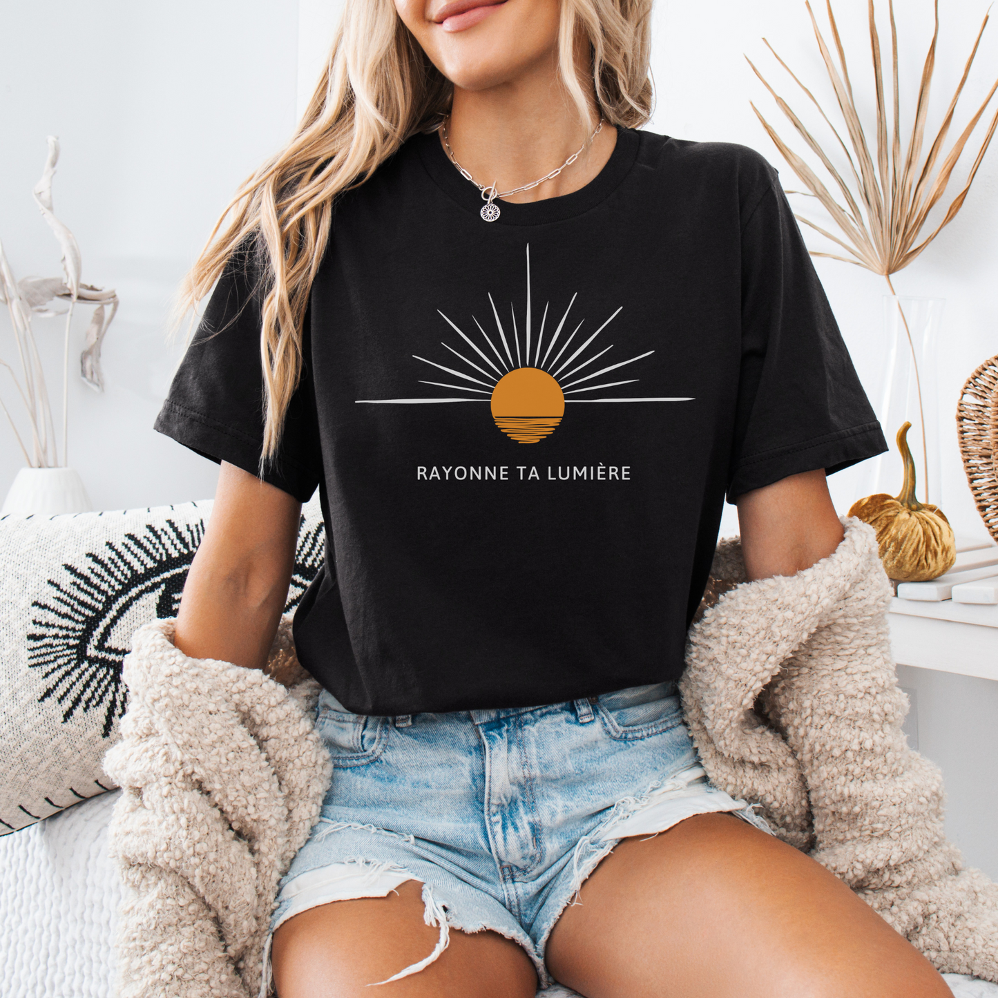 T-shirt "Rayonne ta lumière" - Élégance et inspiration au quotidien -t-shirt pour femme