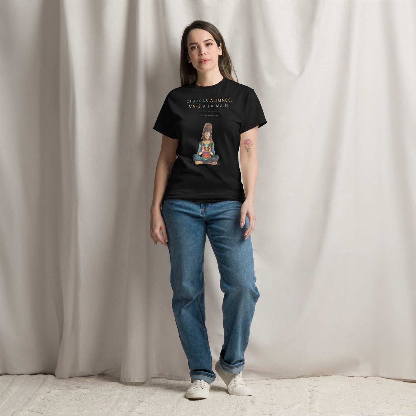 T-shirt classique unisexe - Chakras alignés, café à la main