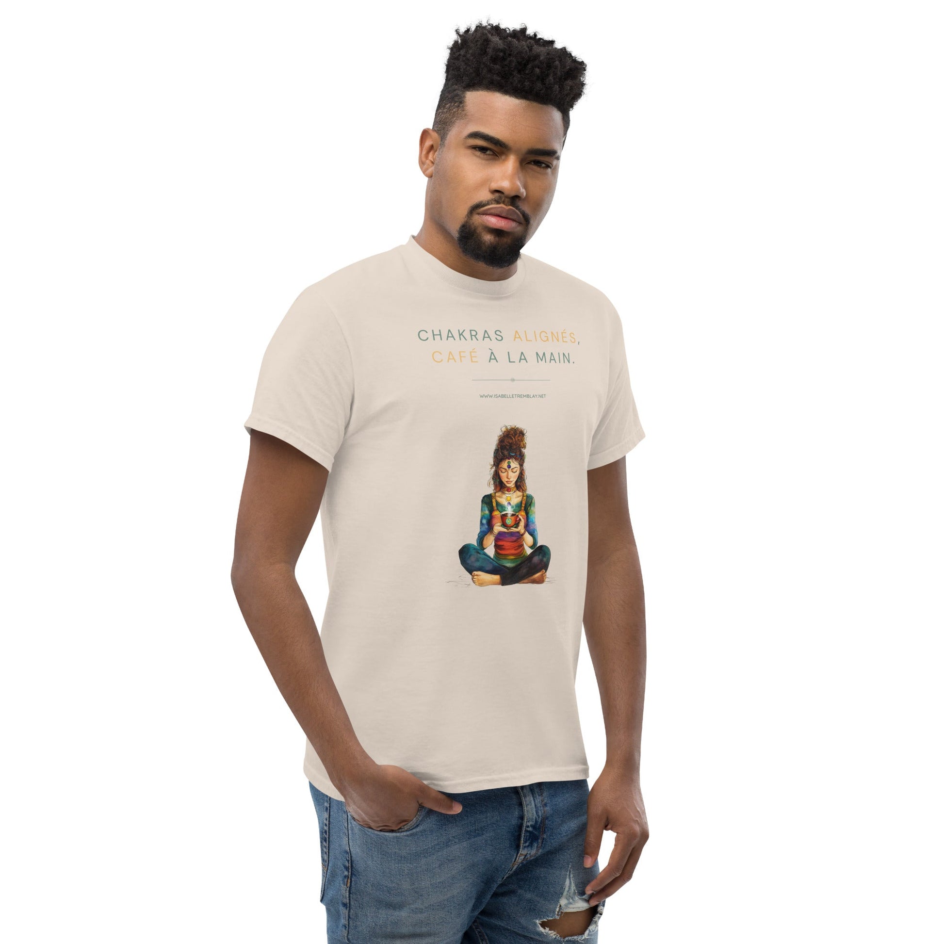 T-shirt classique unisexe - Chakras alignés, café à la main
