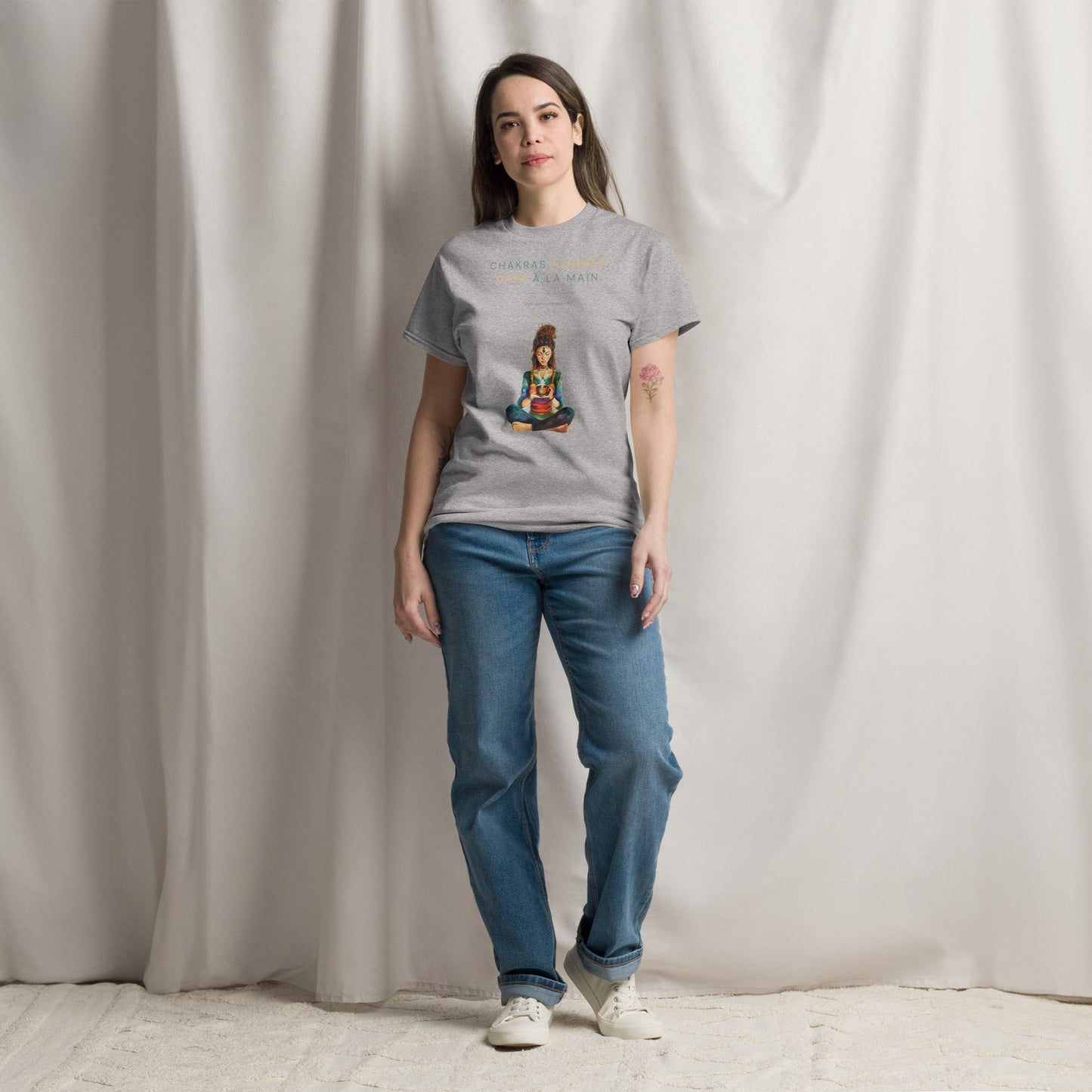 T-shirt classique unisexe - Chakras alignés, café à la main