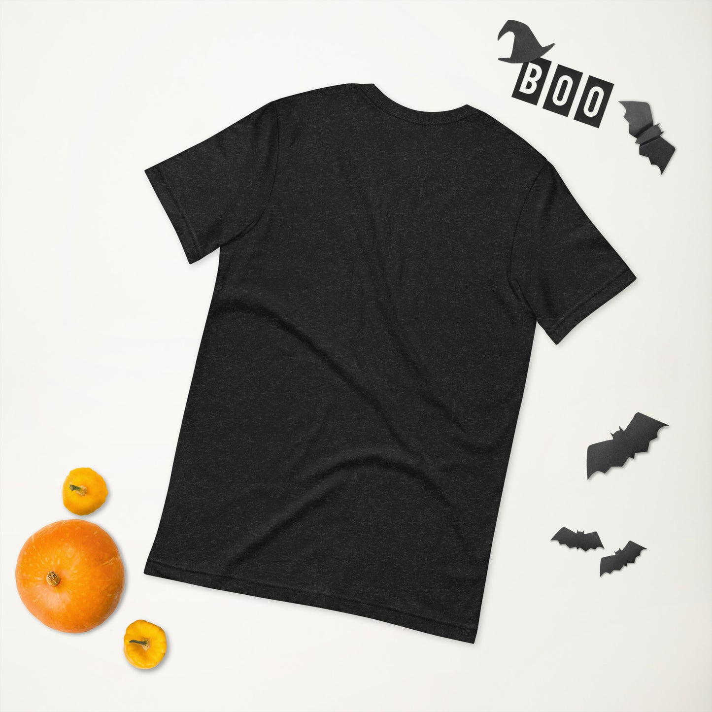 T-shirt noir avec l’inscription « Meilleure Maman au Monde » et illustration de papillons