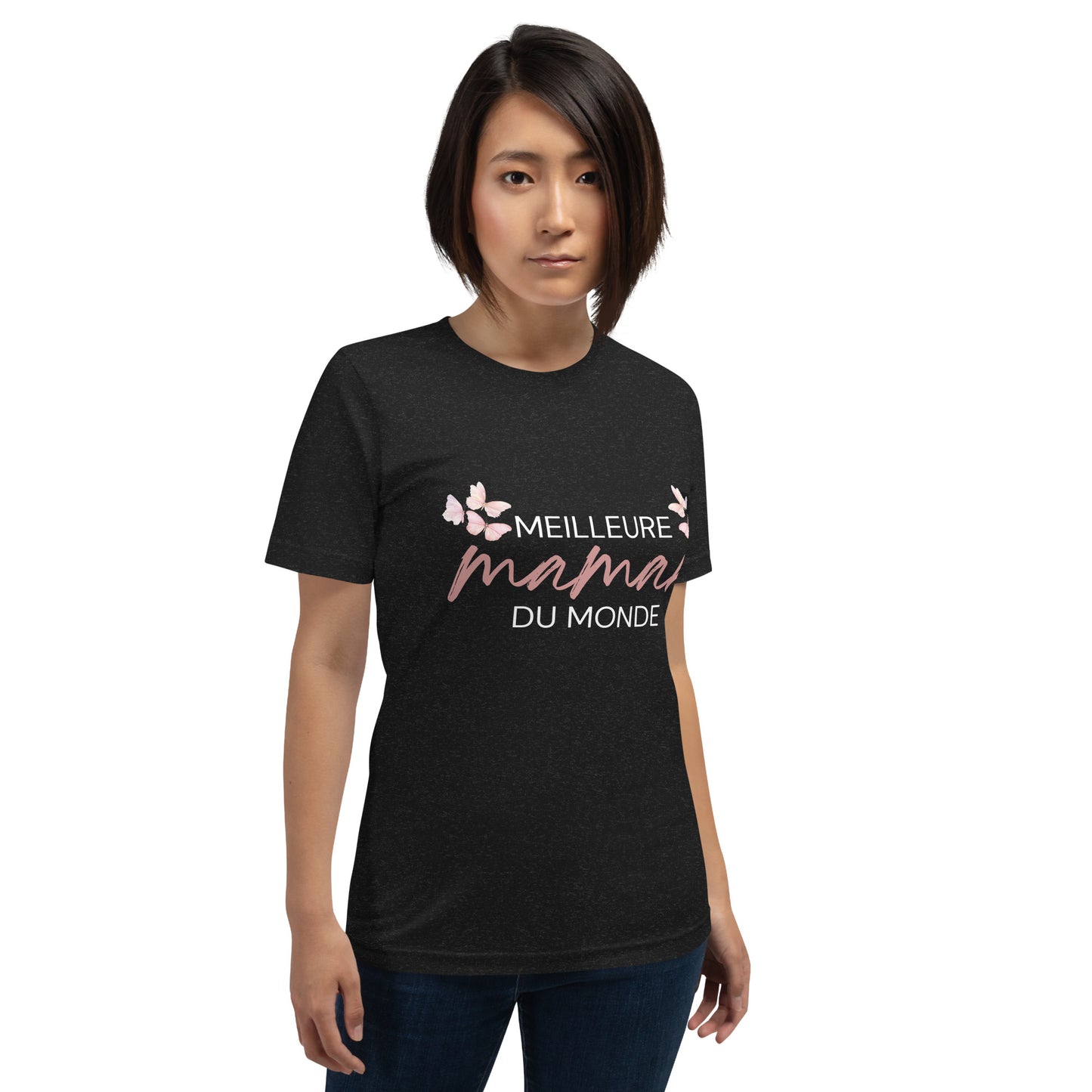 T-shirt noir avec l’inscription « Meilleure Maman au Monde » et illustration de papillons