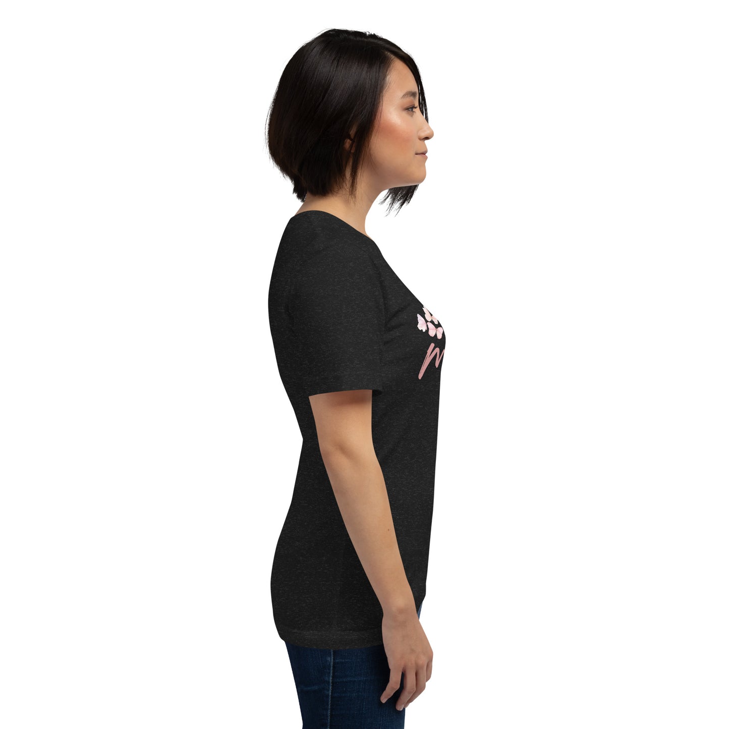 T-shirt noir avec l’inscription « Meilleure Maman au Monde » et illustration de papillons