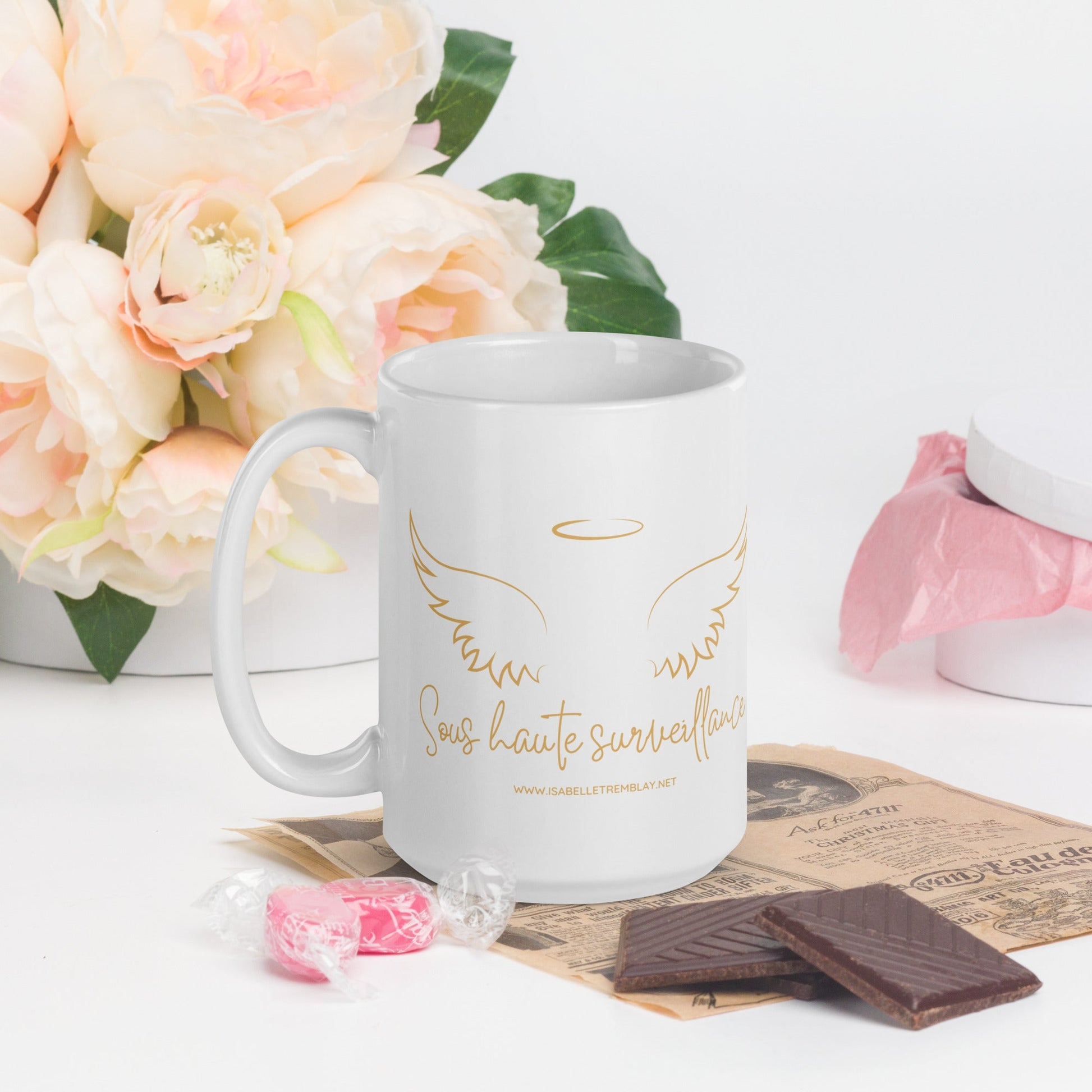 Mug Blanc Brillant - Tasse "Sous Haute Surveillance"