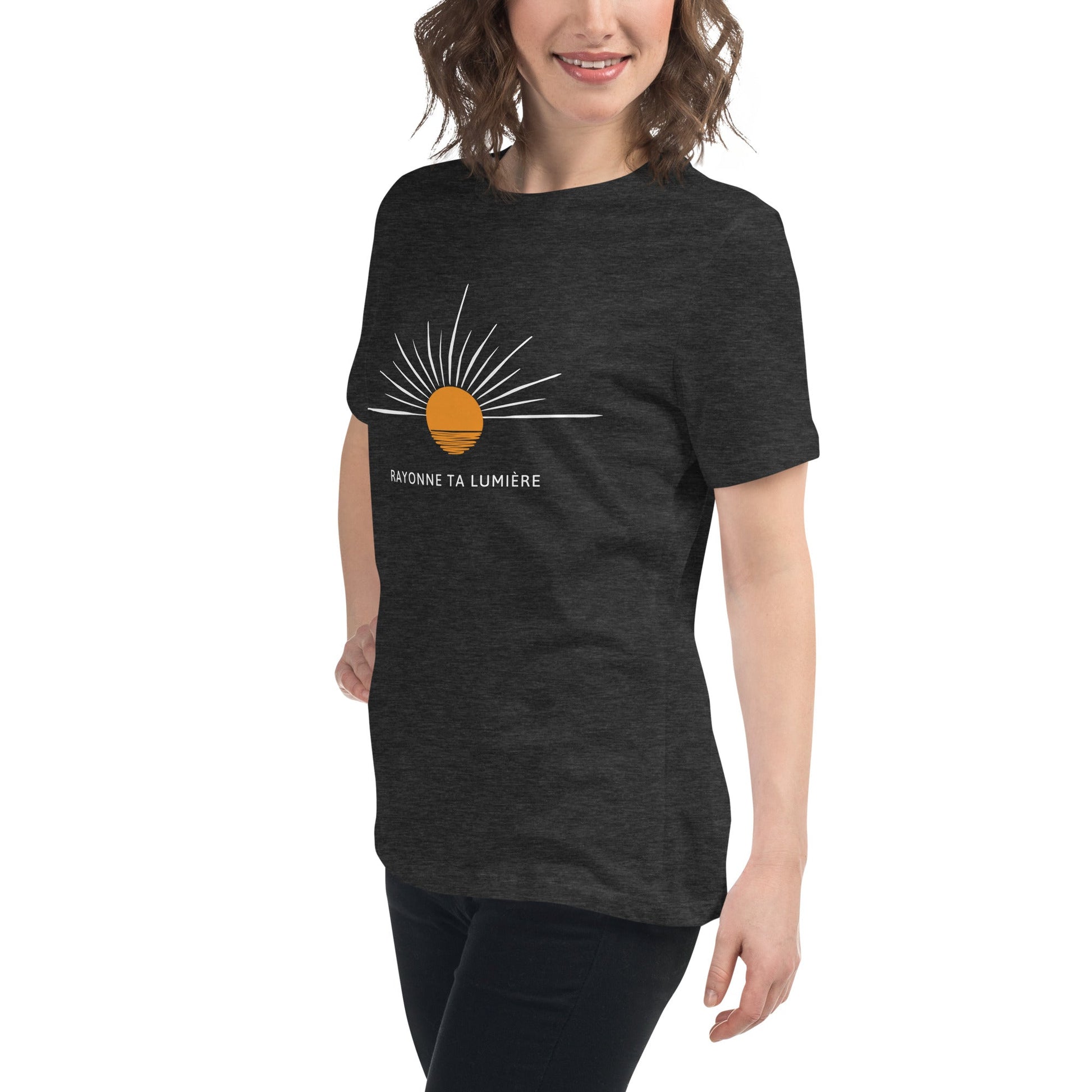 T-shirt "Rayonne ta lumière" - Élégance et inspiration au quotidien -t-shirt pour femme