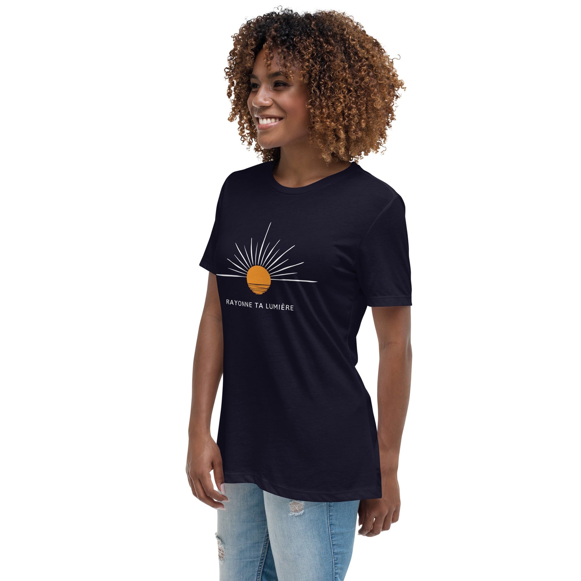 T-shirt "Rayonne ta lumière" - Élégance et inspiration au quotidien -t-shirt pour femme